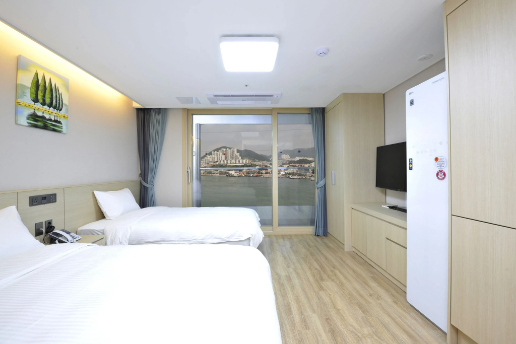 Standard Double room (twin beds)