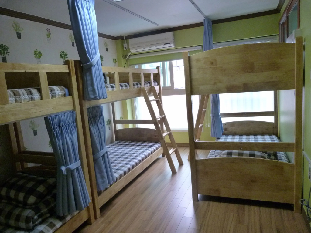 Bed in Dorm