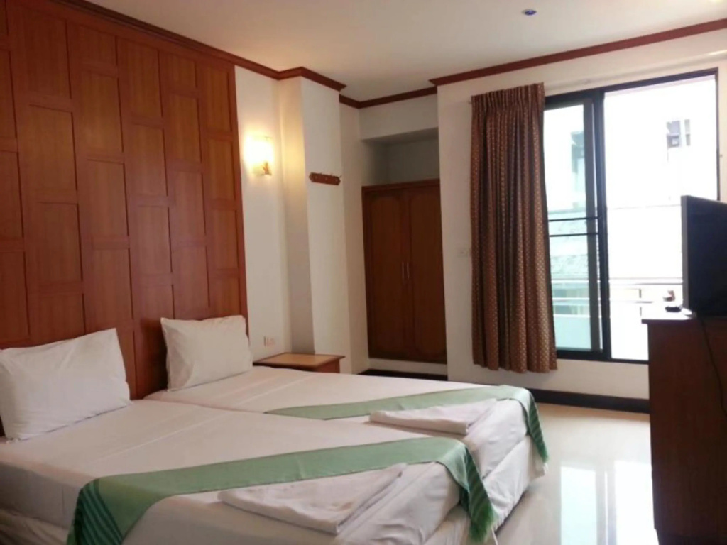 Standard Double room (full double bed)
