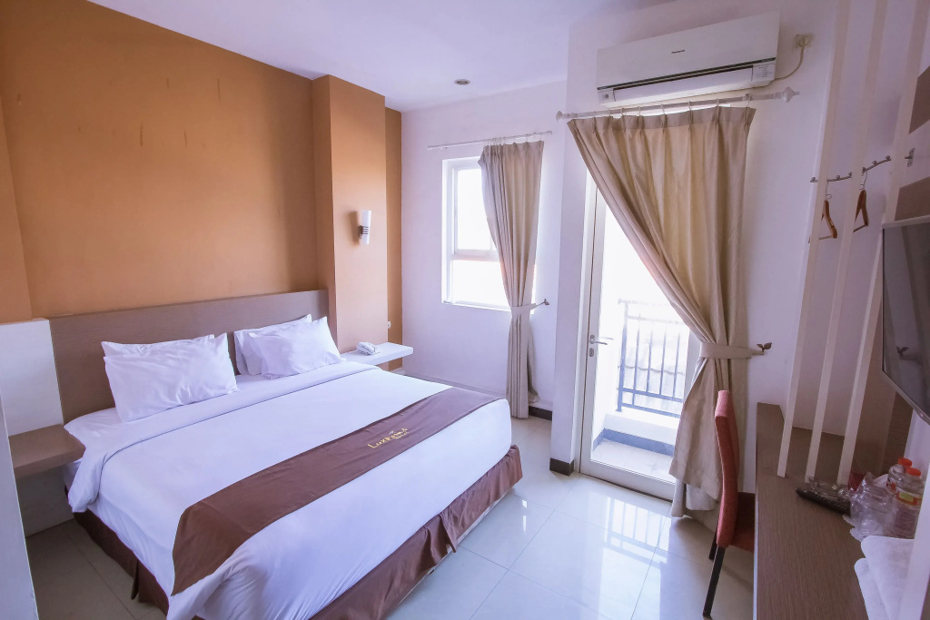 Luxpoint Hotel Surabaya - Chambres