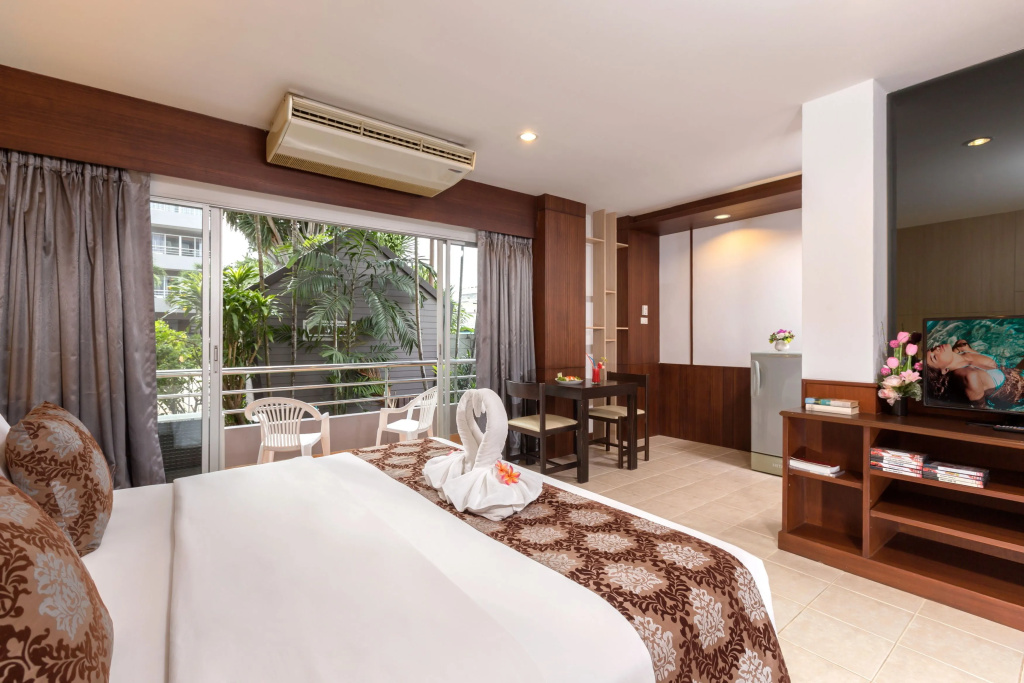 Deluxe room with balcony