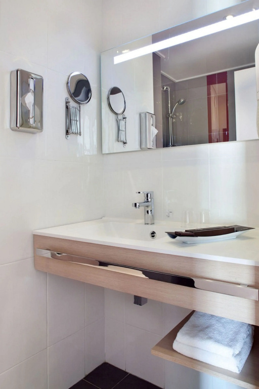 Hotel Paris Bastille 52