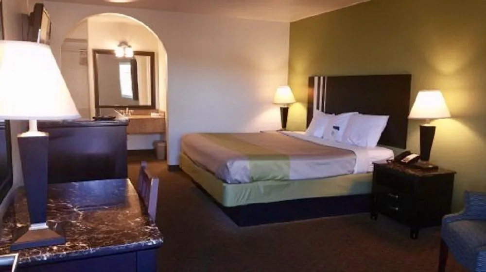 Economy room