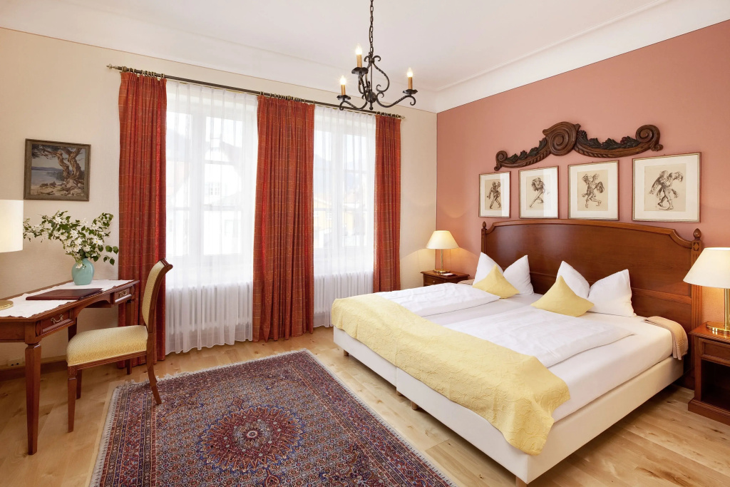Superior Double room (full double bed)