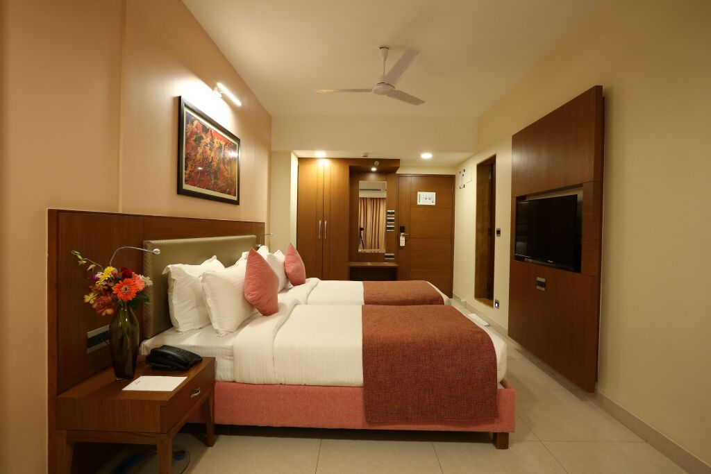 Evoke Lifestyle Candolim