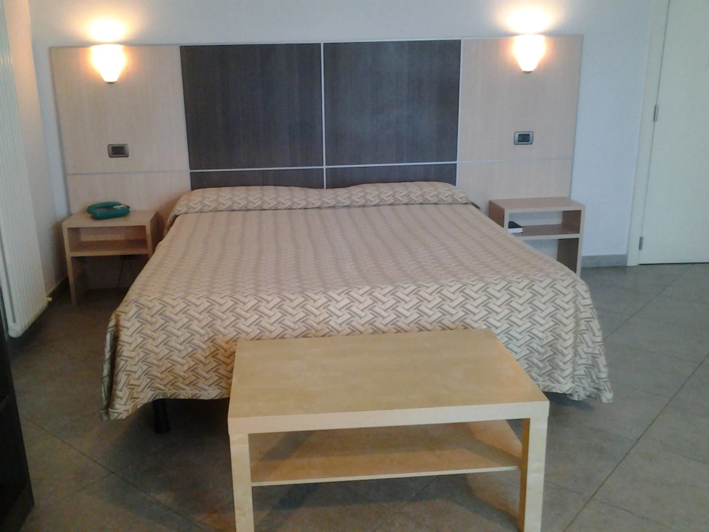 Standard Double room (full double bed)
