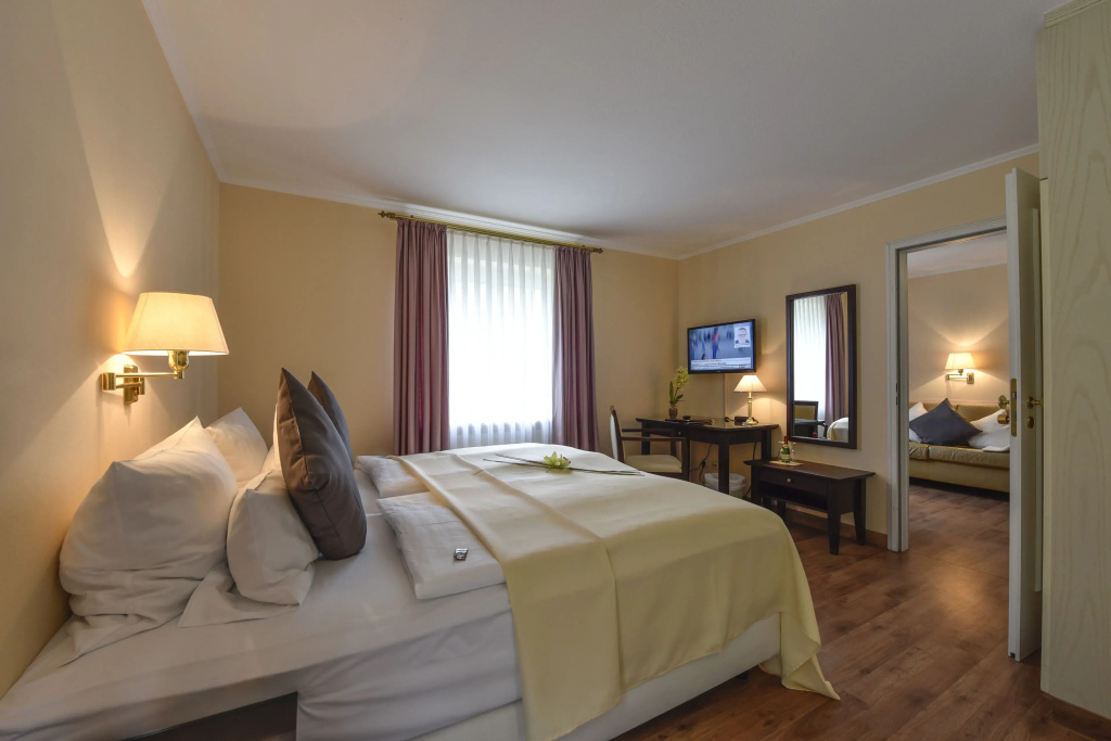 Junior Suite with garden view