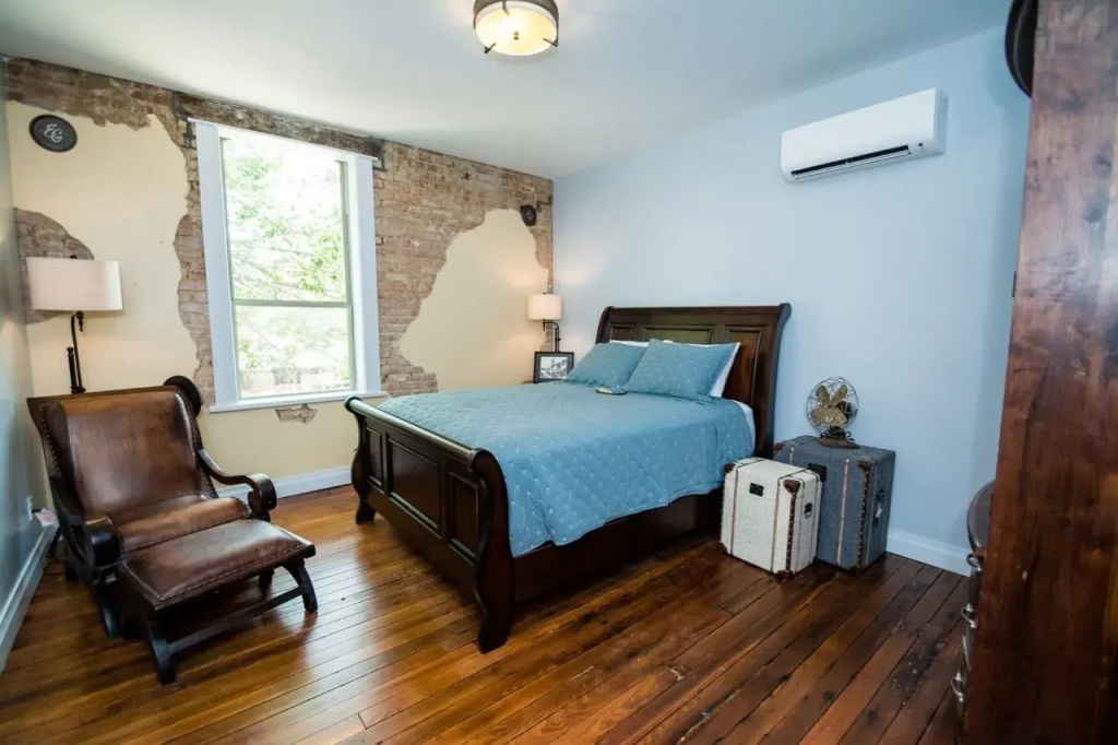 Classic room