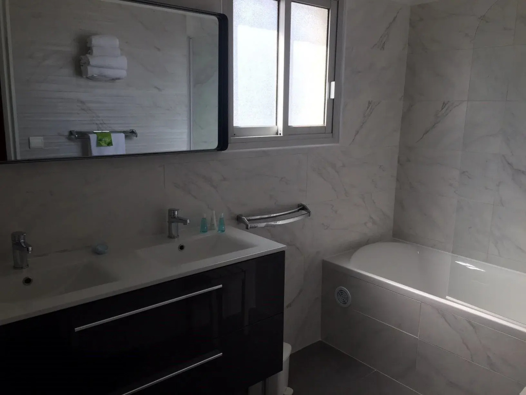 Logis Hotel et Restaurant Le Galion Canet Plage - Chambres