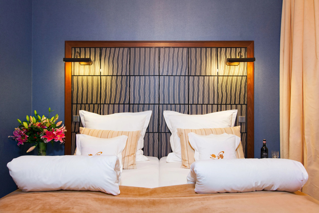Premium Double room (full double bed)