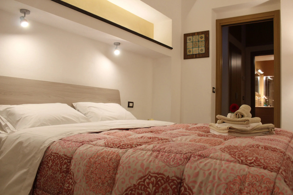 Double Apartment with sea view (full double bed)