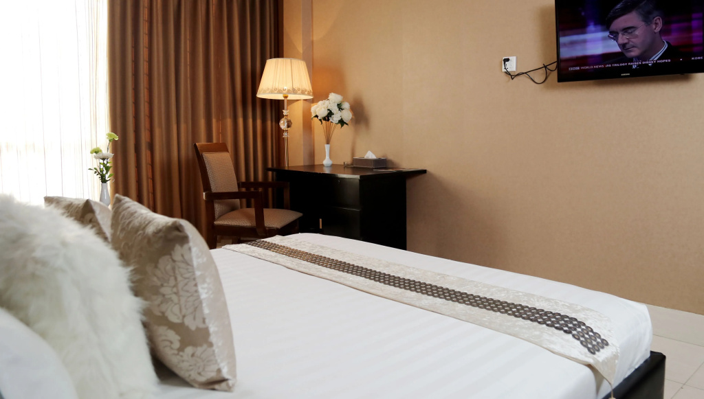 Deluxe Double room (full double bed)