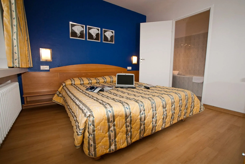 Standard Apartment