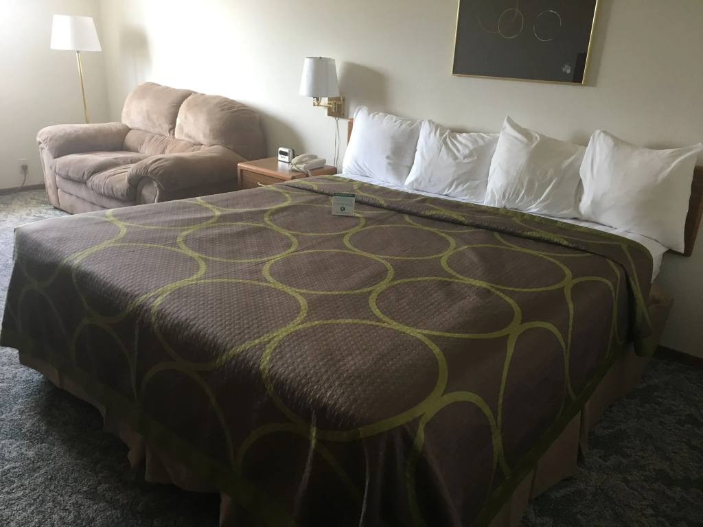 Standard Double room (full double bed)
