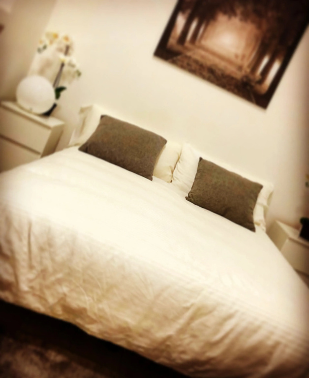 Standard Double room with balcony (full double bed)