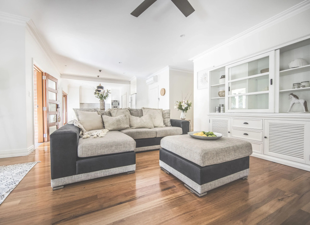 3 Bedrooms Cottage with garden view