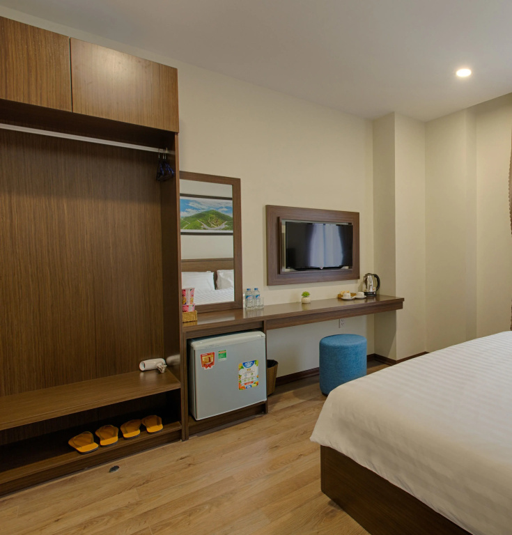 Standard Double room (full double bed)