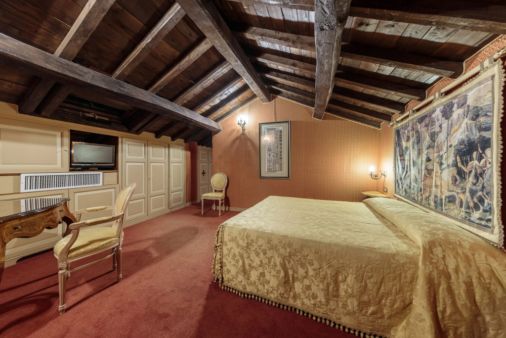 Superior room