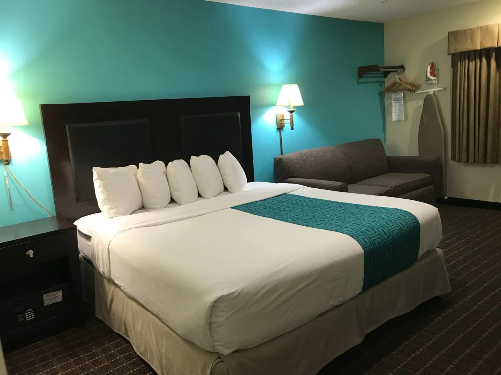 標準四人房，雙人床