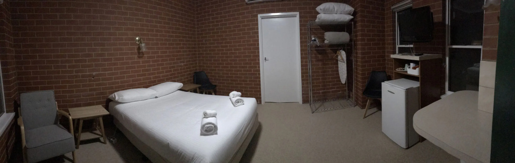 Standard Double room (full double bed)