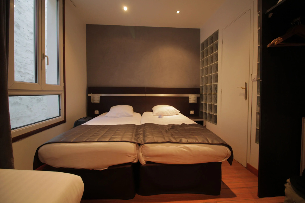 Standard Double room (twin beds)