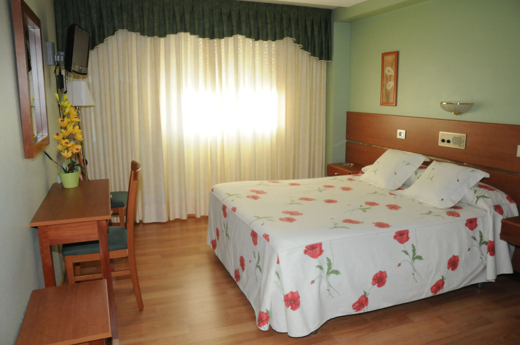 Economy room