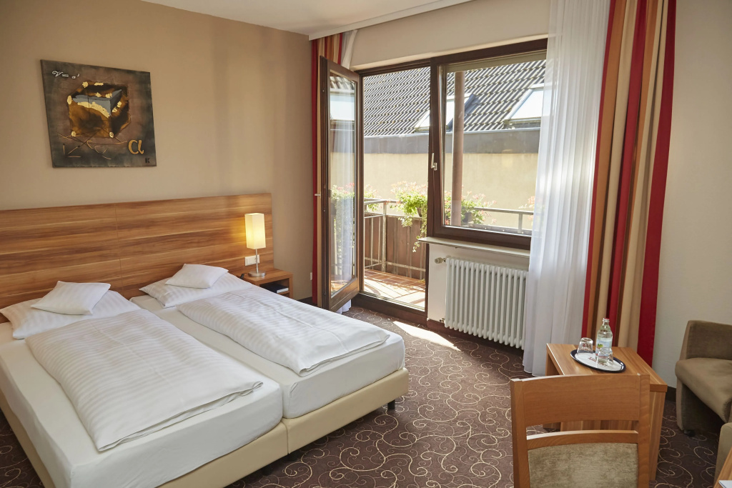 Flair Hotel Weinstube Lochner - Chambres