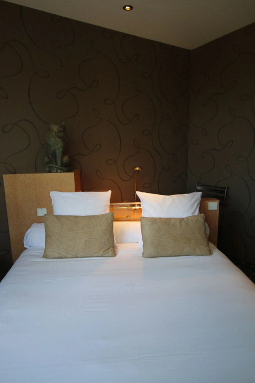 Classic Double room (full double bed)