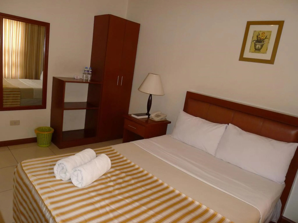 Standard Double room (full double bed)