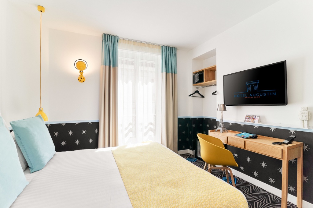 Standard Double room (full double bed)