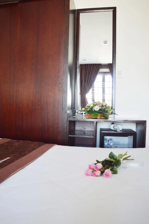 Deluxe Double room (full double bed)