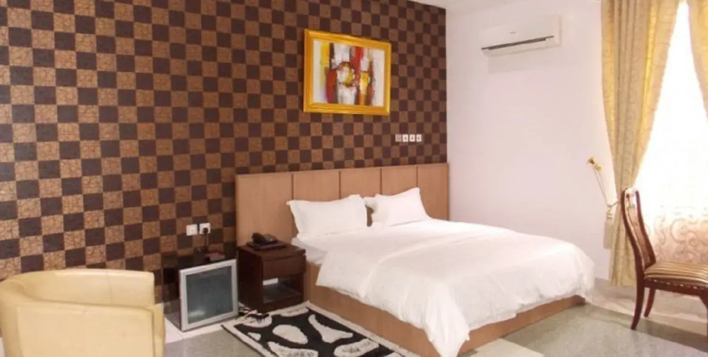 Superior room