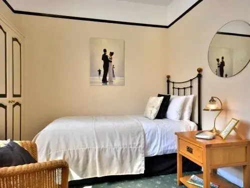 Standard Single room (single bed)