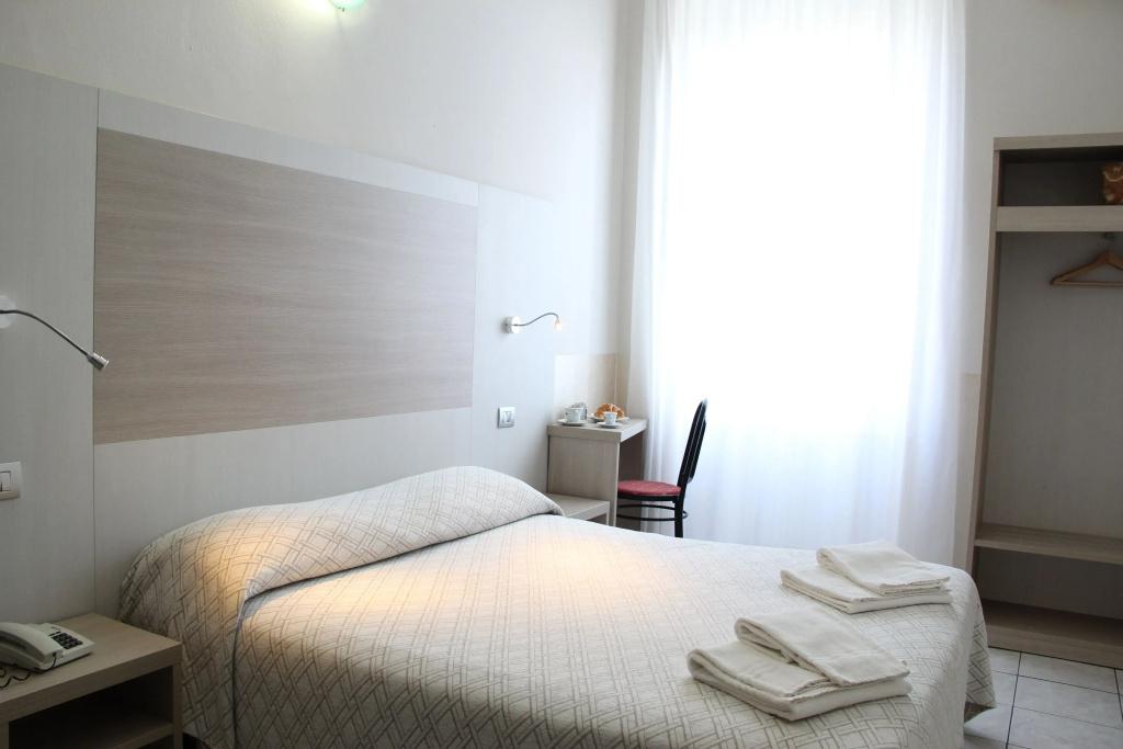 Standard Double room (full double bed)