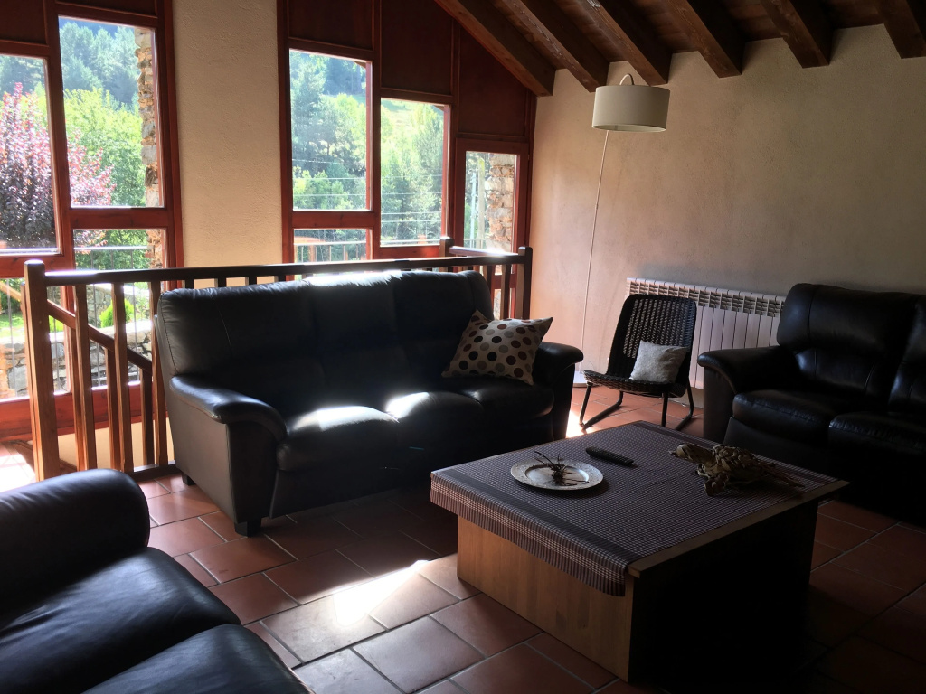 6 Bedrooms Cottage with mountain view