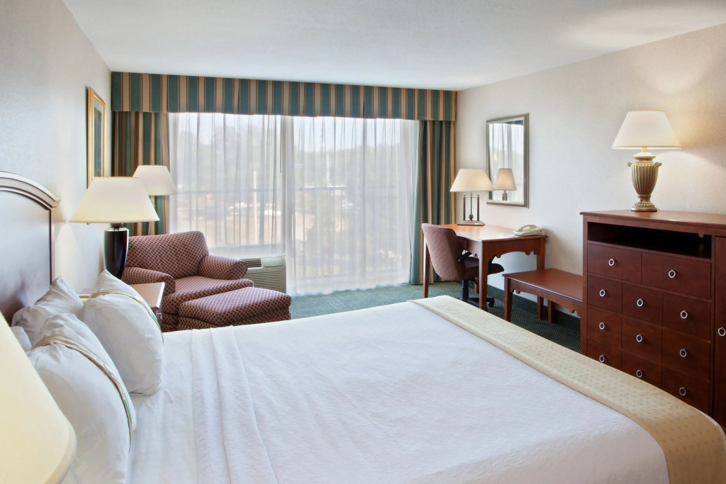 Holiday Inn Charlottesville-Univ Area by IHG - Chambres