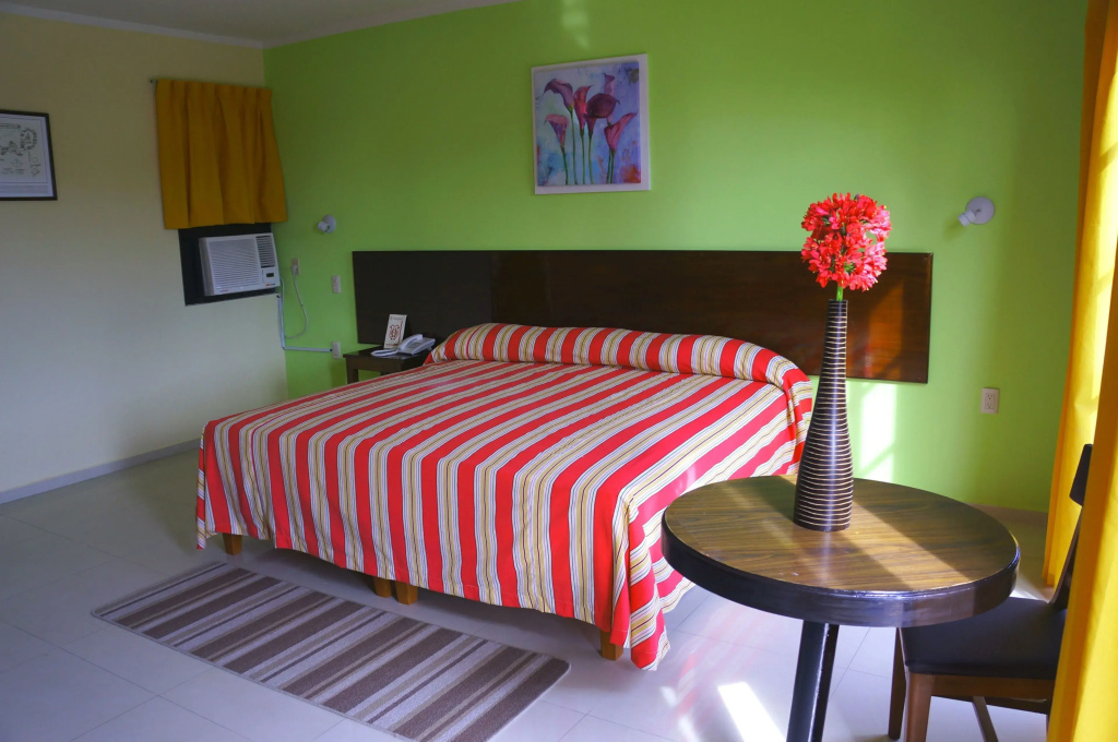 Suite with balcony