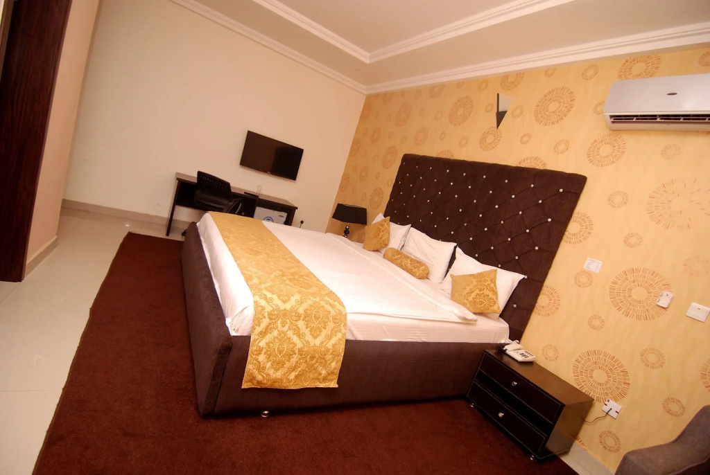 Superior room