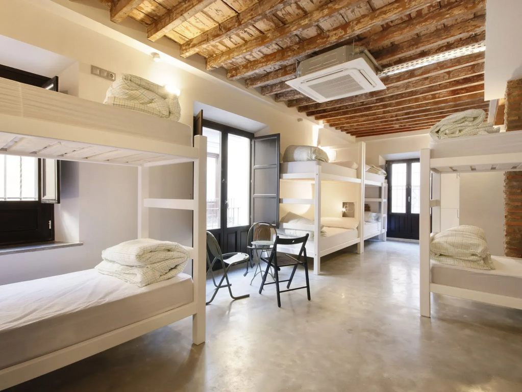 Bed in Dorm (female dorm)
