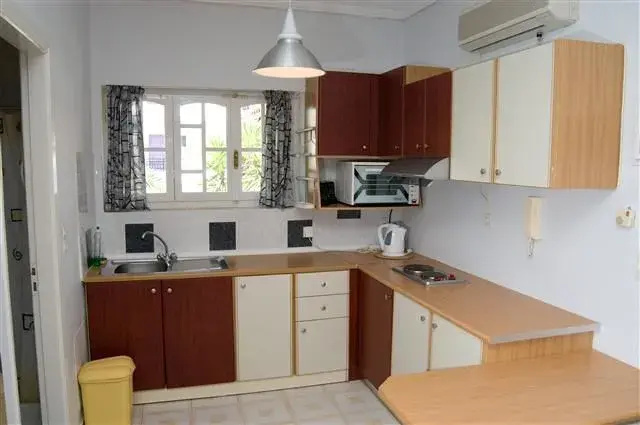 2 Bedrooms Apartment