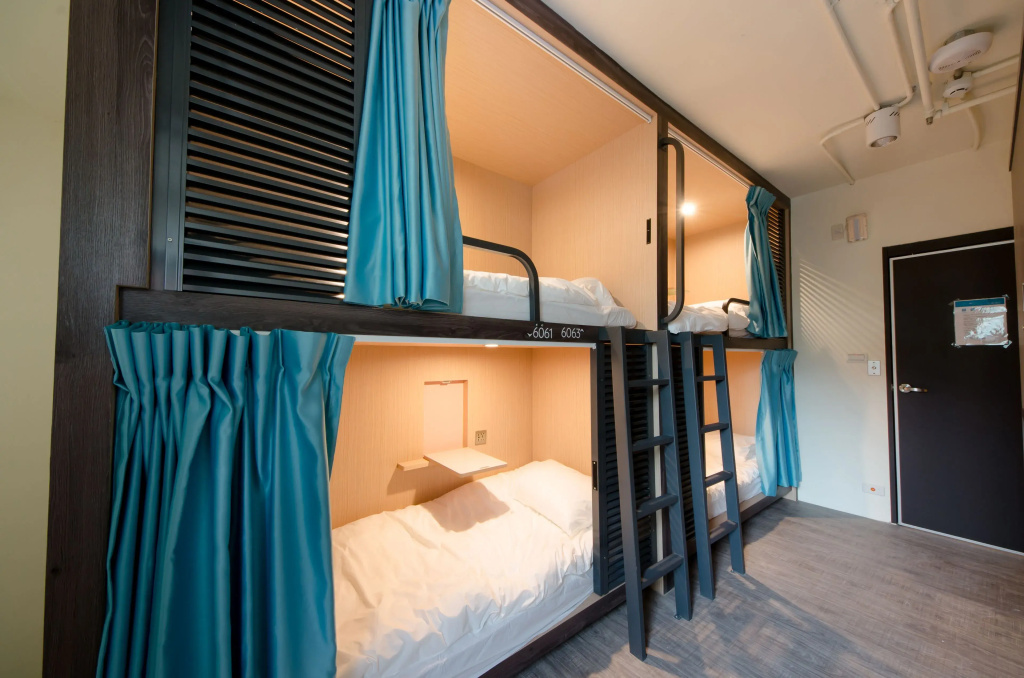 Bed in Dorm
