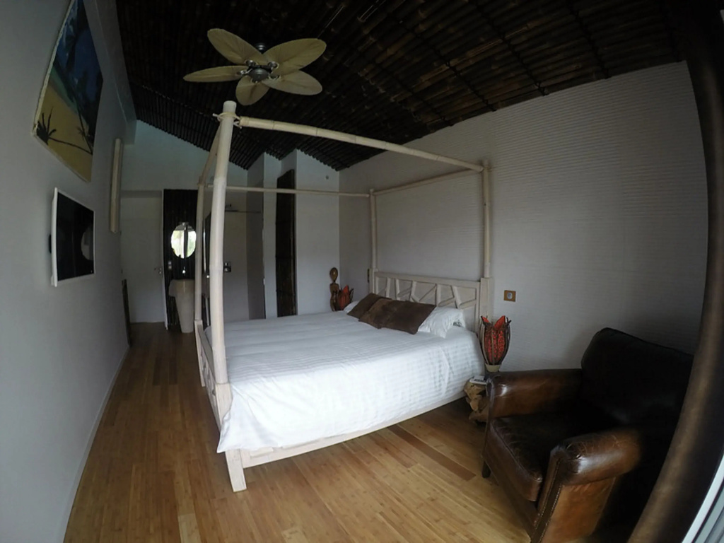 Standard Double room with pool view (full double bed)