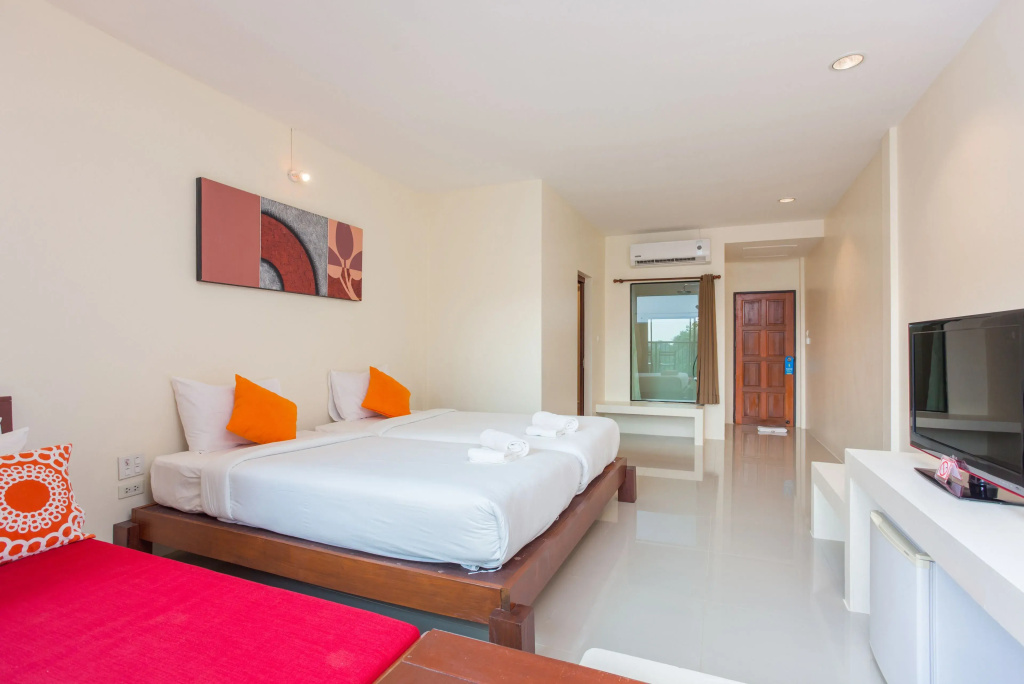 Grand room