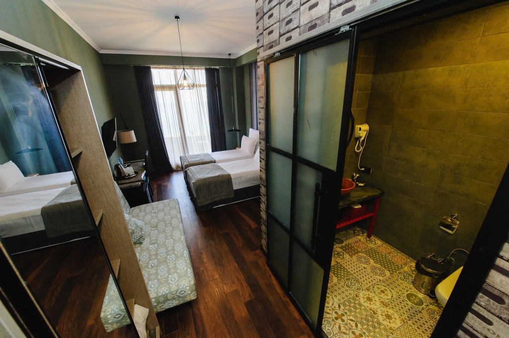 Standard Double room with sea view twin beds