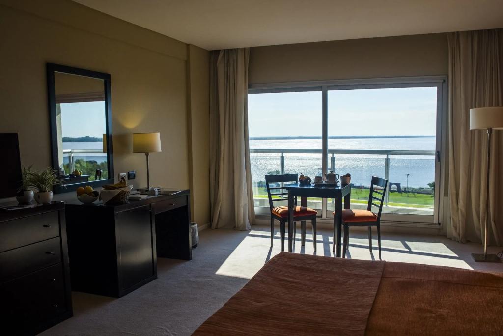 Standard Double room with river view (full double bed)