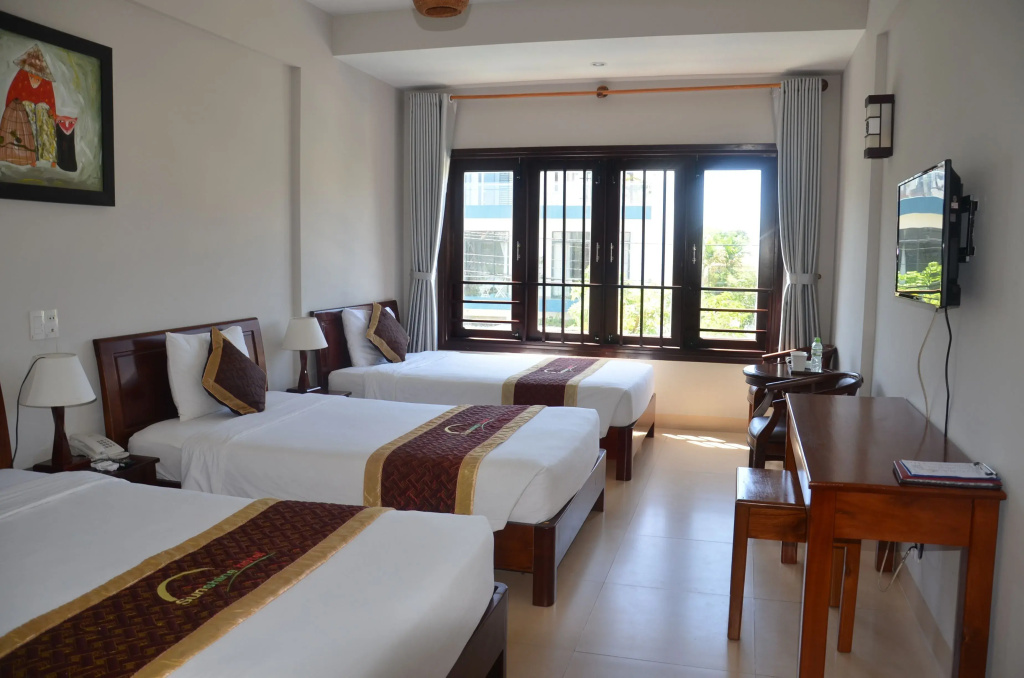 Superior Triple room