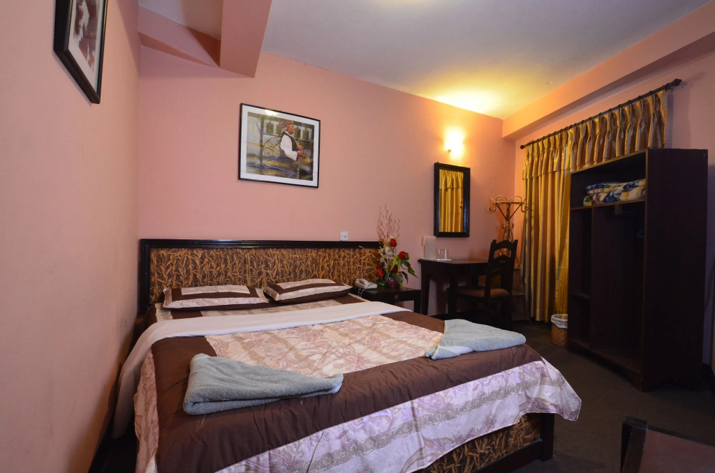 Standard Double room (full double bed)
