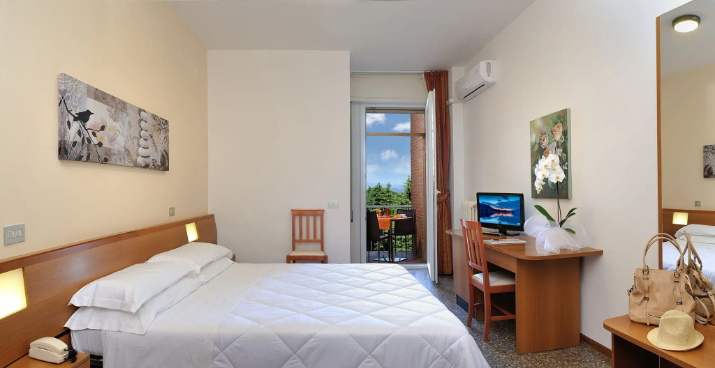 Hotel Piero Della Francesca - Chambres