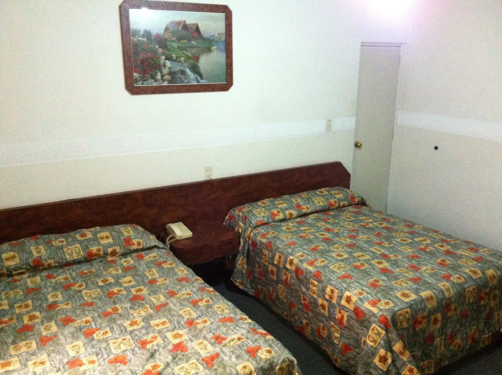 Standard Double room (full double bed)