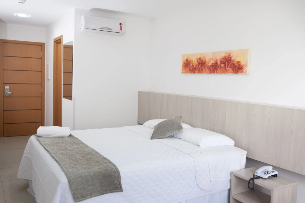 Deluxe Double room (full double bed)